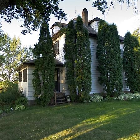 Fairmount Bed & Breakfast Basswood Bagian luar foto